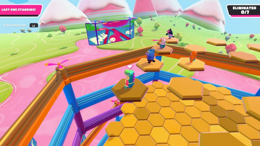 A screenshot from Fall Guys of the minigame Hex-A-Gon