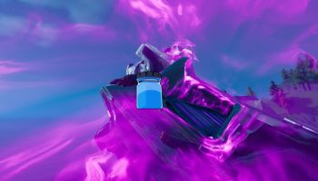 A Crystalline Blue Ink Bottle in Fortnite