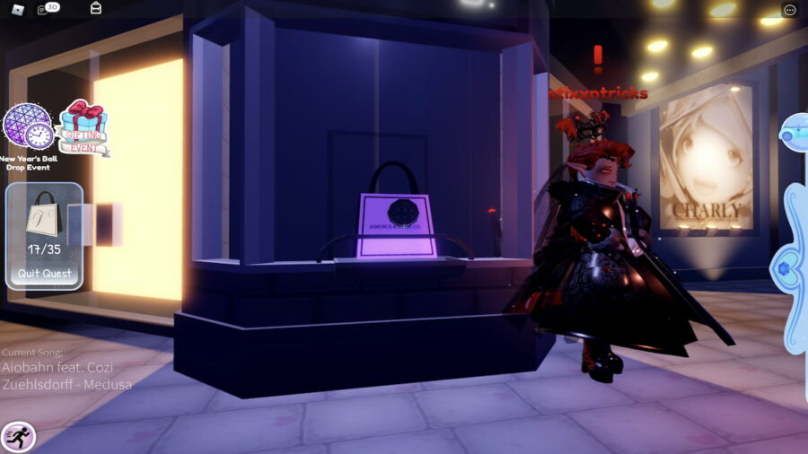 Where are the shopping bags in Roblox Royale High? 2022 New Year’s
