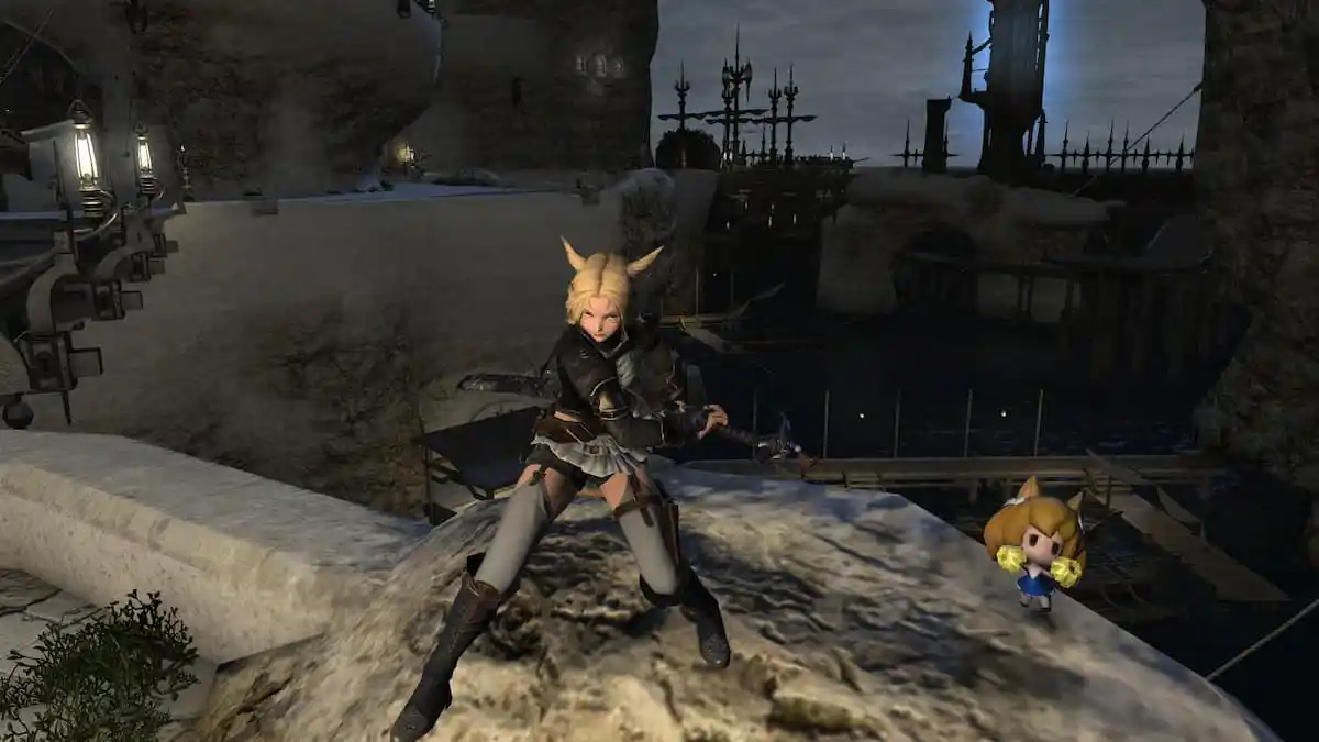 You can now unlock a new Draw and Sheathe emote in Final Fantasy XIV