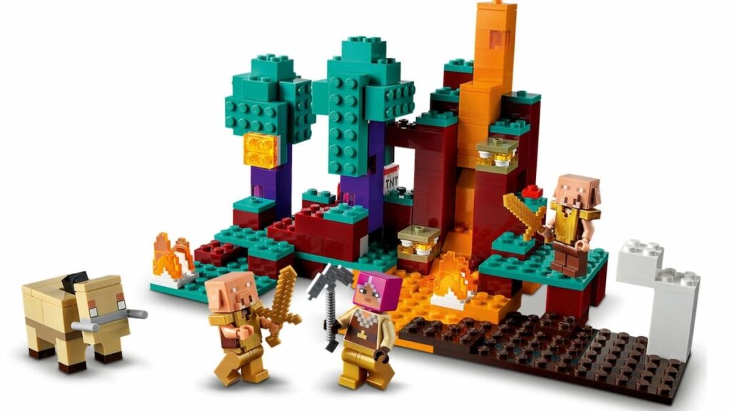 The best Minecraft LEGO sets ever - The Hiu