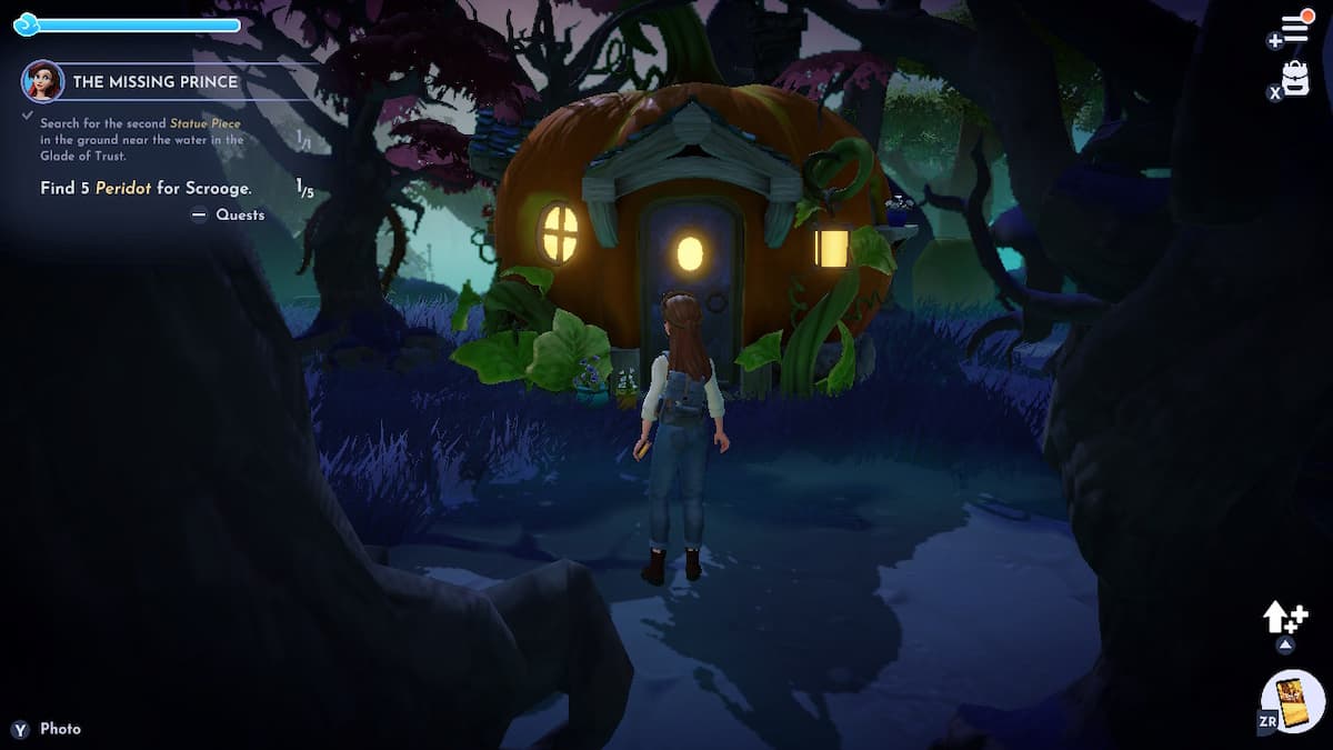 Who lives in the Lands pumpkin house in Dreamlight Valley