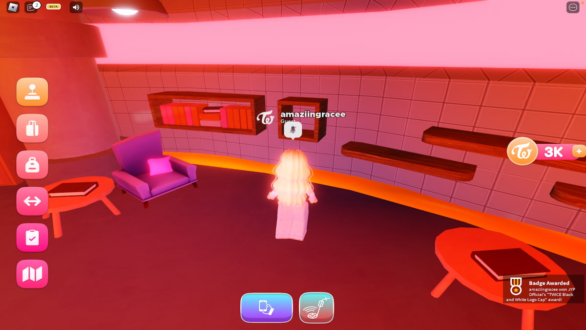 Roblox Events Leaks🥏 on X: 🎡 TWICE Square Um novo item grátis