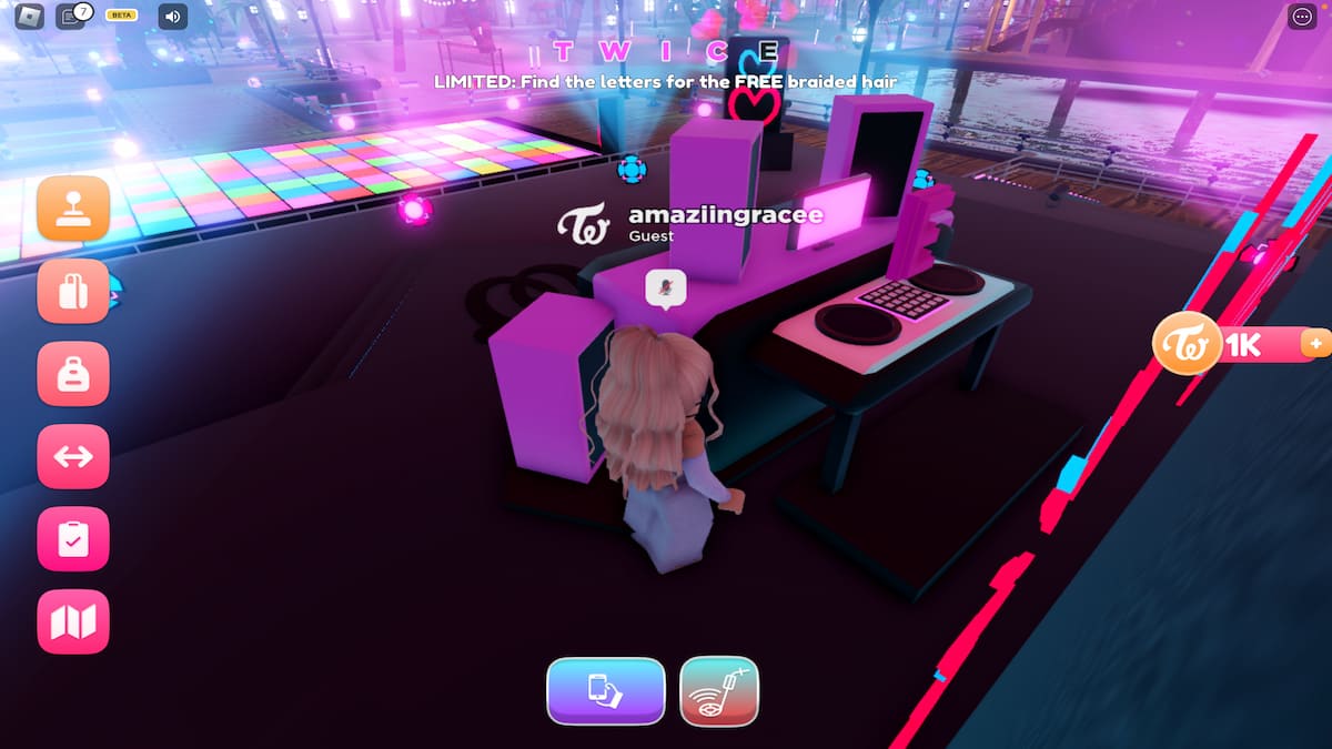 Roblox Events Leaks🥏 on X: 🎡 TWICE Square Um novo item grátis