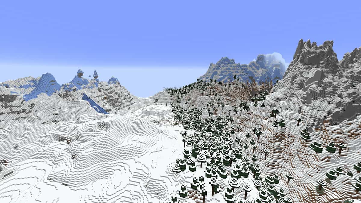 A trio of Snowy and Frozen Mountains in Minecraft.