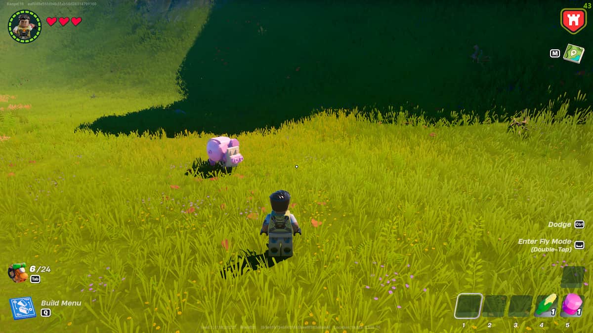 A player looking at pig in LEGO Fortnite
