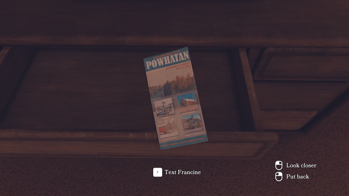 Texting Francine about the town pamphlet during the Motel part of the Open Roads walkthrough.