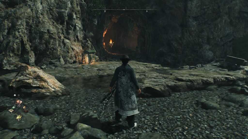A Veiled Edge warrior looking at the cave containing the Karasuma boss in RIse of the Ronin