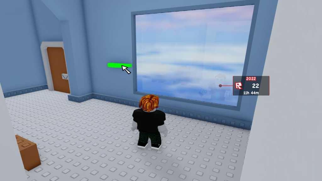 A player seeing a secret mirror in Roblox Classic Event