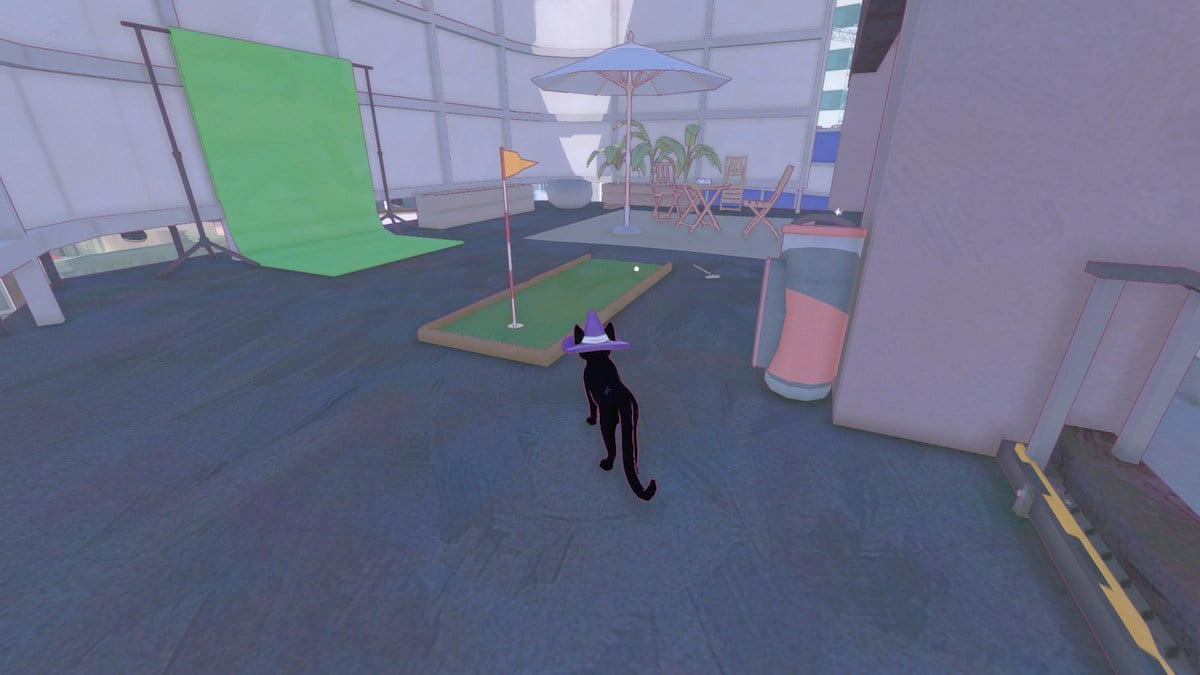Little kitty discovers golf in Little Kitty, Big City. 