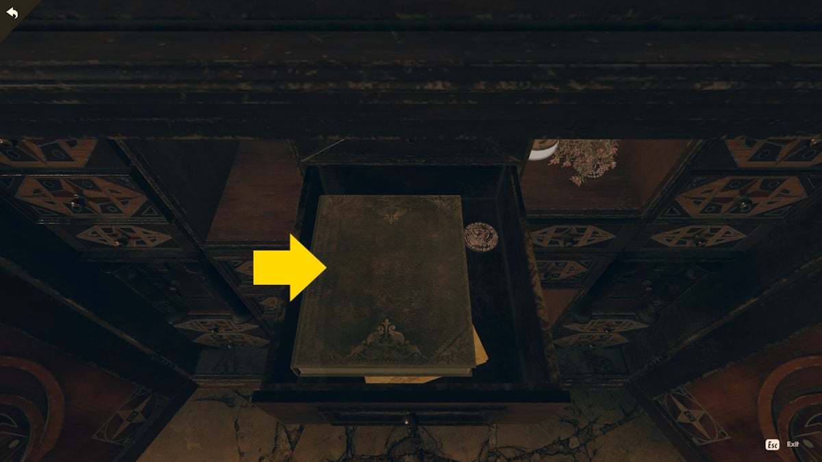Getting the book from the alchemy cabinet in Nancy Drew: Mystery of the Seven Keys