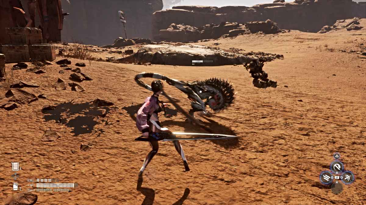 Eve fighting a mutated boarlet in Stellar Blade