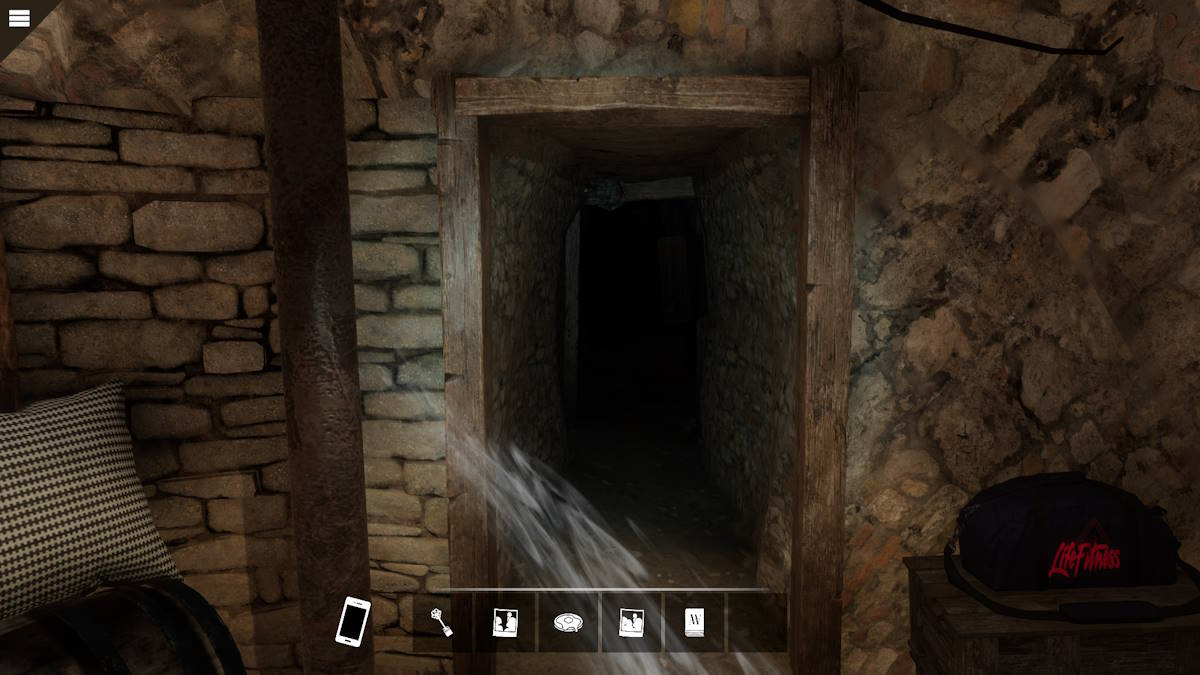 Entering the flooding tunnels in Nancy Drew: Midnight in Salem