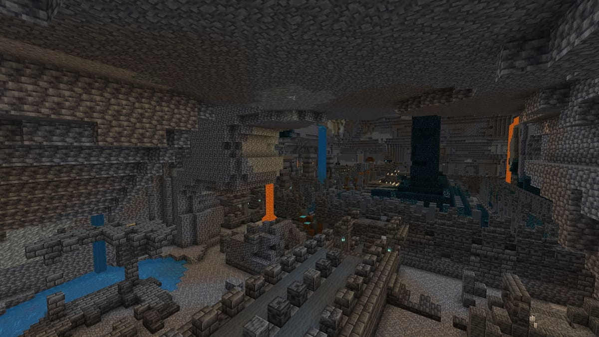 An Ancient City beneath a Minecraft ocean