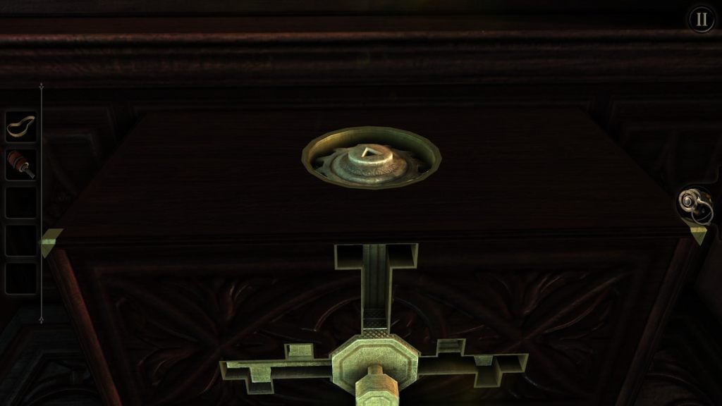 Opening the Peculiar lock to get a medium-sized cog in The Room