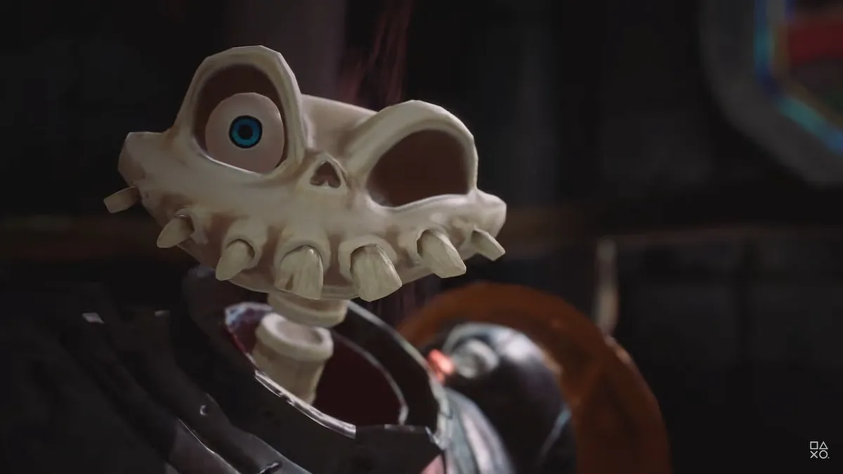 Dan smiling after being resurrected in MediEvil 2019.