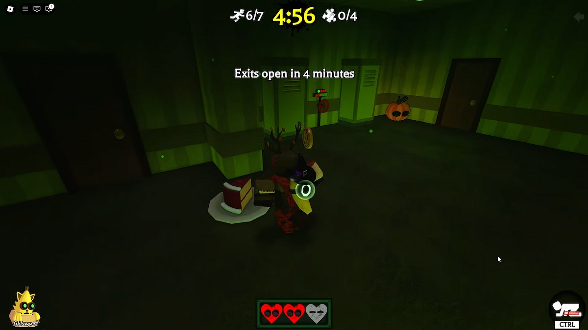 A pumpkin in the corner of the Banana's Backrooms in Banana Eats on Roblox.