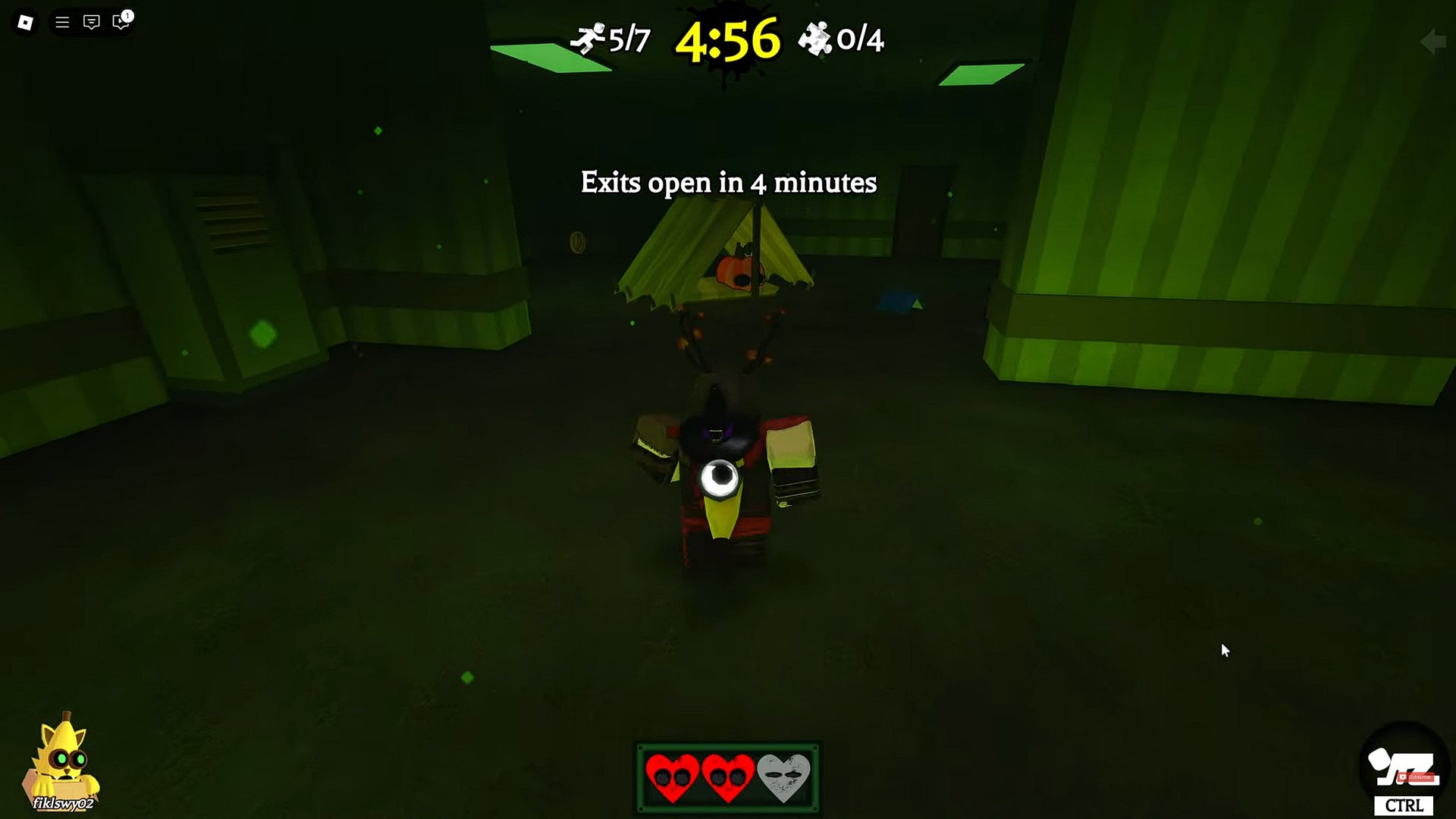 A pumpkin in a tent in the Banana's Backrooms in Banana Eats on Roblox.