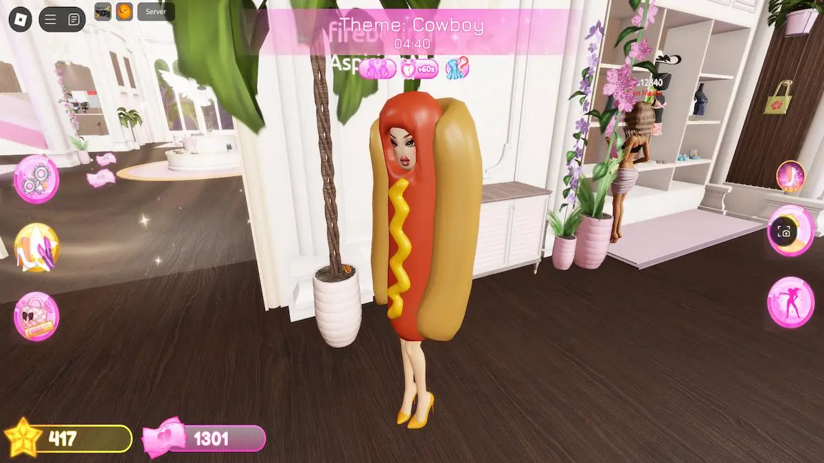 The Hotdog Costume in Dress to Impress on Roblox.