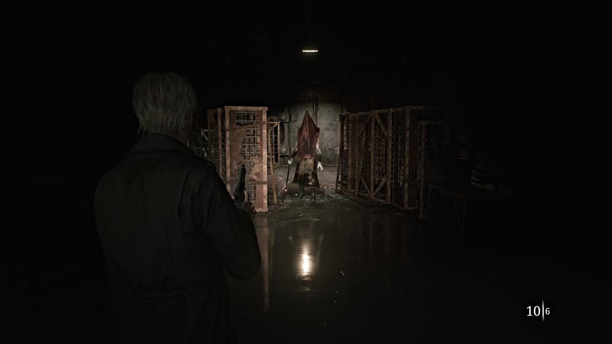 Pyramid Head boss fight in Silent Hill 2 Remake