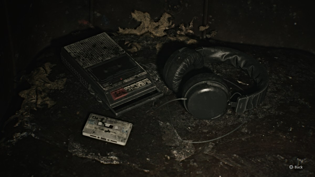 Tape recorder glimpse of the past in Silent Hill 2 Remake