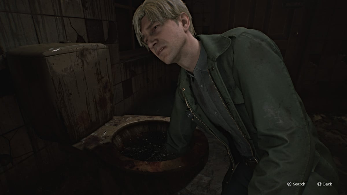 James searches a toilet in Silent Hill 2 Remake