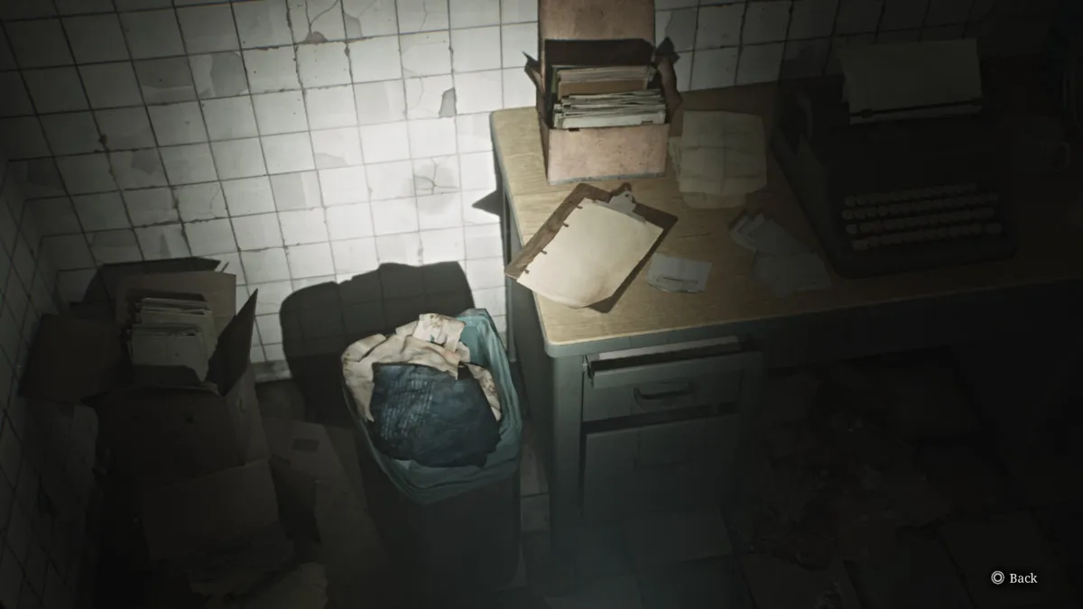 Trash glimpse of the past in Silent Hill 2 Remake