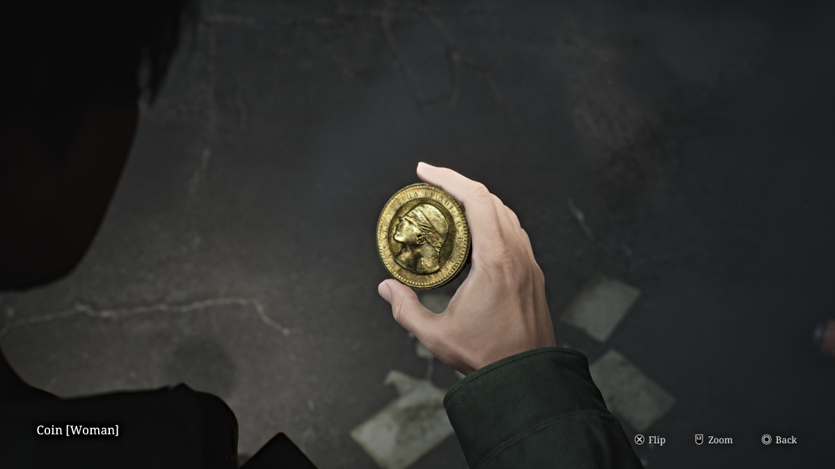 Inspecting Woman Coin in Silent Hill 2 Remake