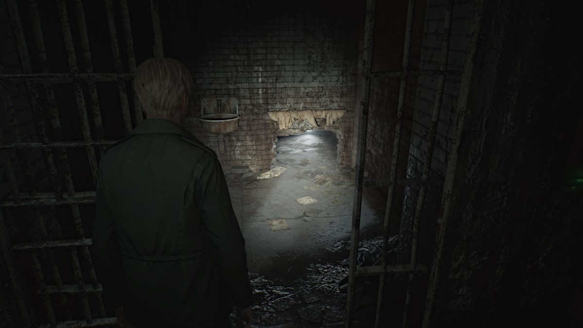 Crawlspace in Cell C4 in Silent Hill 2 Remake