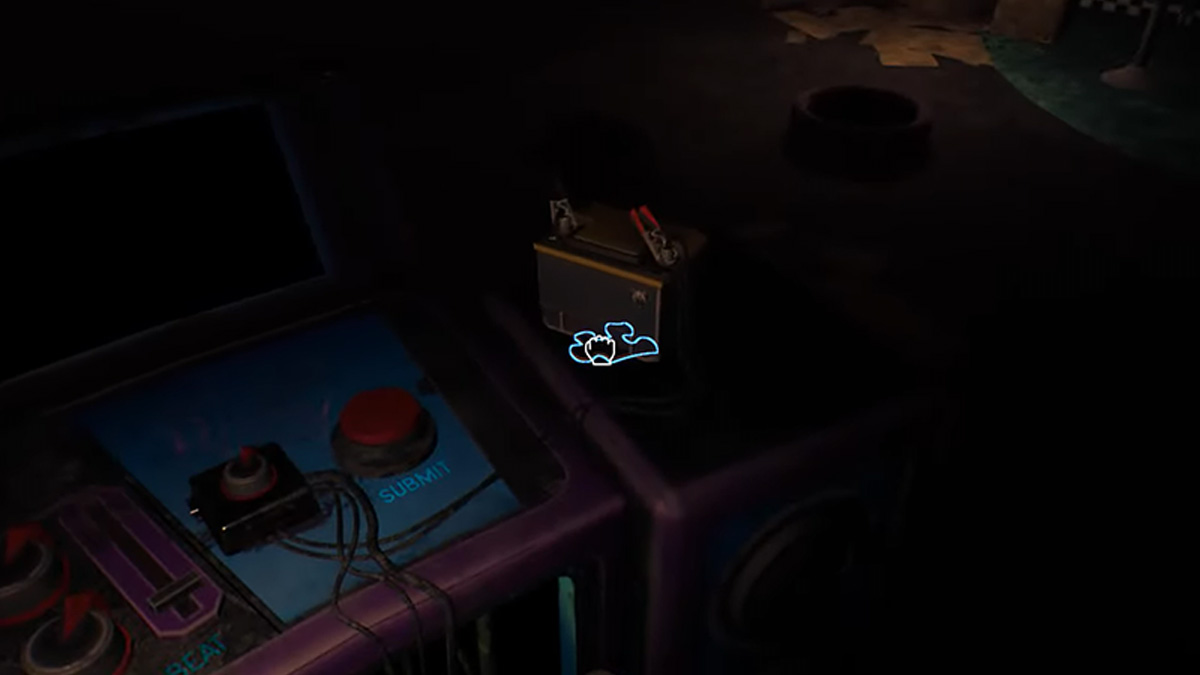 A puzzle piece next to a car battery in FNAF Help Wanted 2.