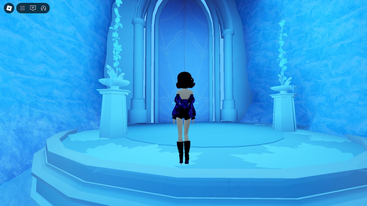 The entrance to chapter 3, found in Chapter 2 of DTI's Christmas quest.