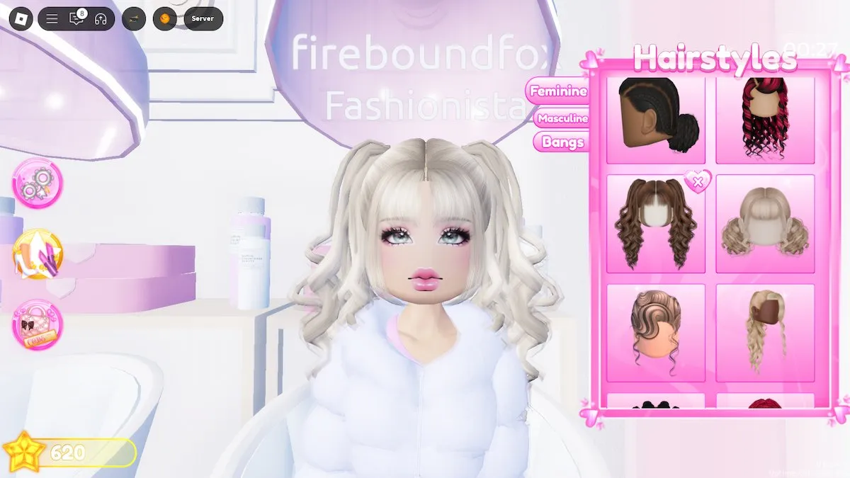 Choosing hair for a Harajuku Style in Roblox Dress to Impress.