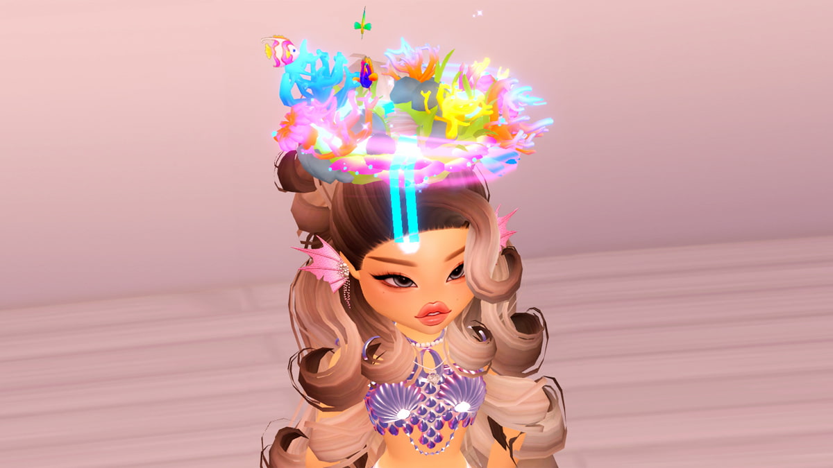 The Luminous Lagoon Halo in Royale High