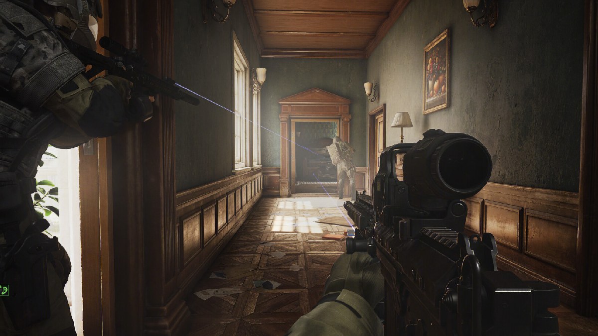Arena Breakout Infinite multiple weapons on display during gameplay mission