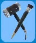 Hunters's Stake & Hammer pickaxe skin in Fortnite Halloween 2025 Fortnitemares event