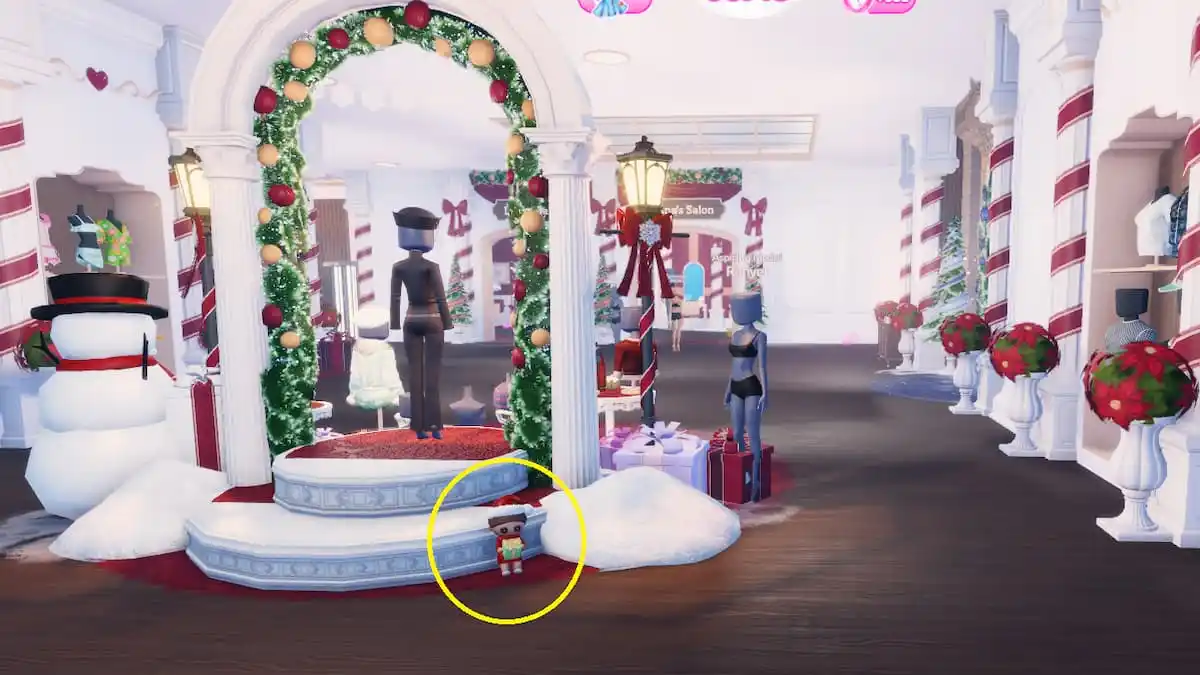 A Lana Elf Doll in DTI