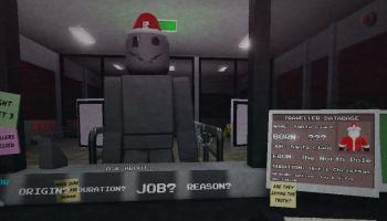 Impostor Santa in Terminal 13