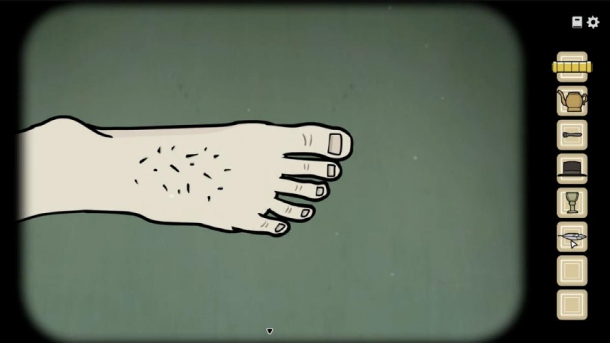 Williams feet in Servant of the Lake