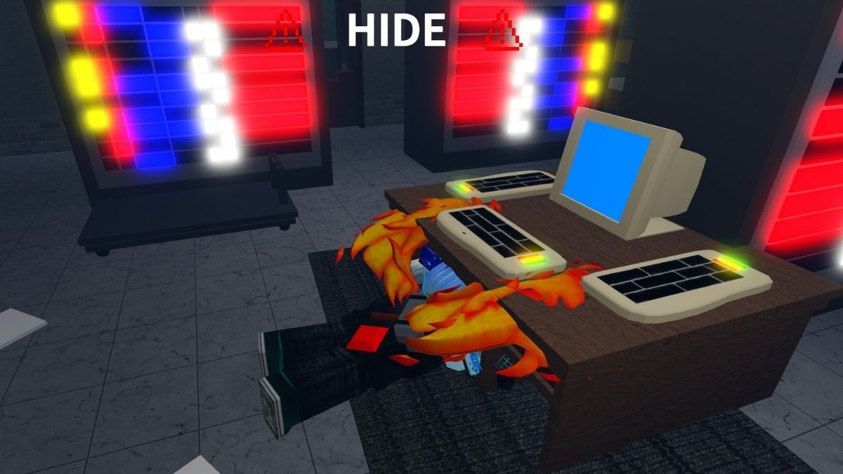 Hacking computer in Flee the Facility